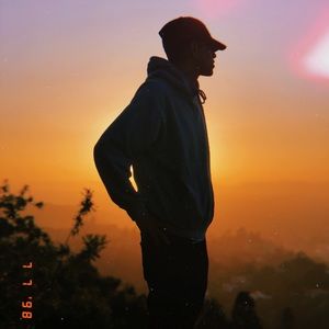 Meet your Posher, Eli